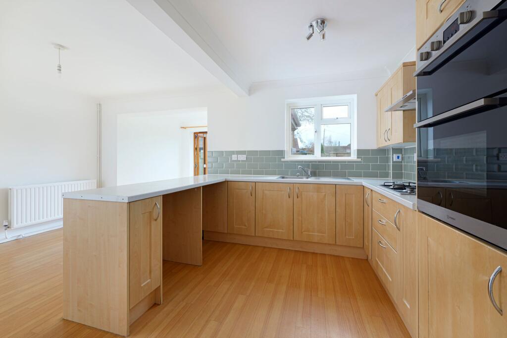 House in Lyminge - More