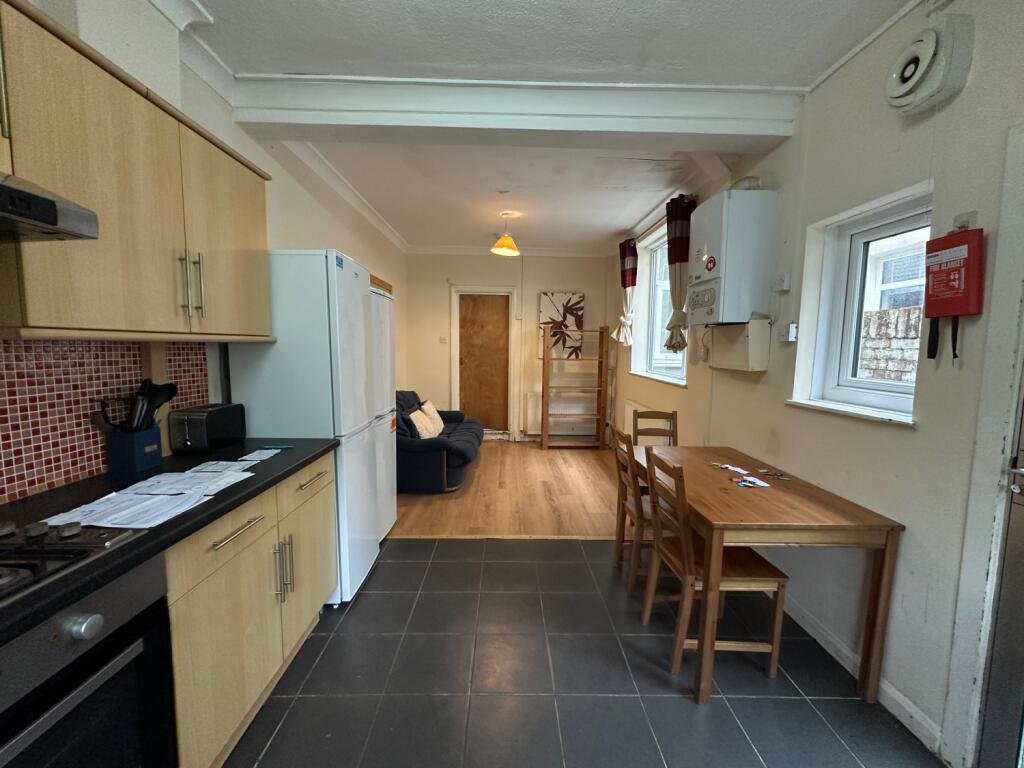 House in Cardiff, Cathays - View 2