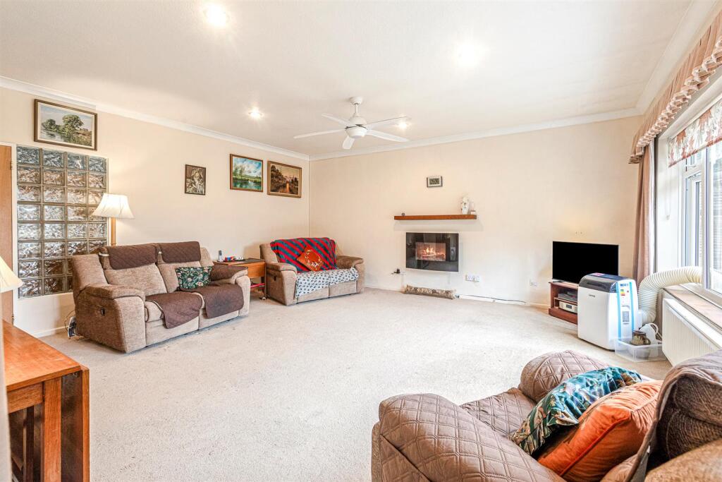 House in Leicester - View 2