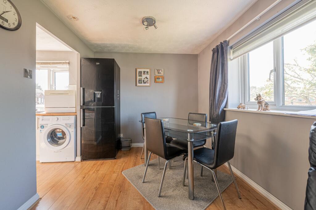 Eayre Court, St. Neots, Cambridgeshire, PE19 1QZ - More