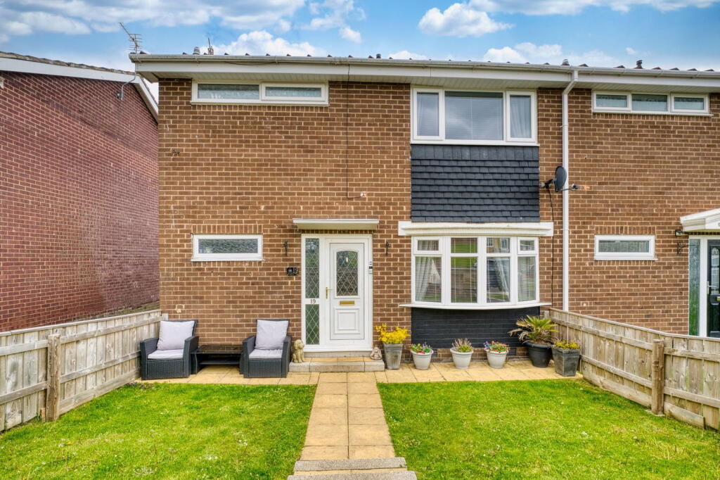 Main image of property: Gladeley Way, Sunniside