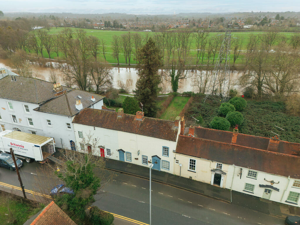 Main image of property: Henwick Road, Worcester, Worcestershire.
