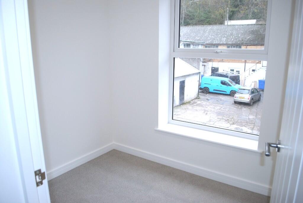 Additional image 16 of ***4 Bedroom, 3-storey Refurbished Home For Sale***