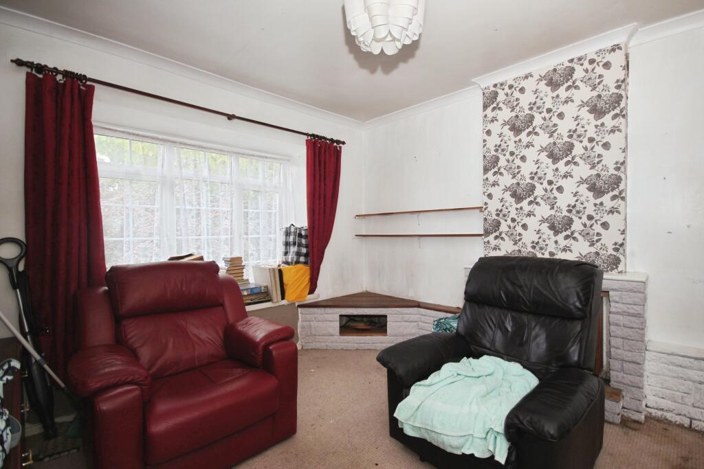 Millway Drive, Leamington Spa, CV33 photo 4