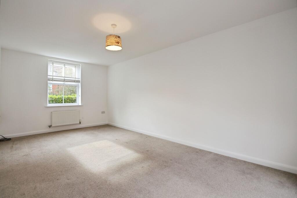 House in Leicester - More