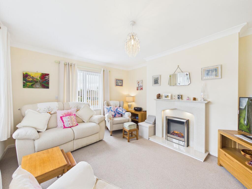 Main image of property: Checketts Close, Pinvin, WR10