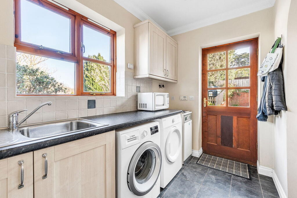 Lea Road, Otterton, Budleigh Salterton, EX9 - More