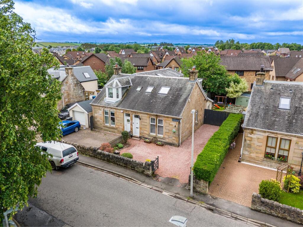 House in Stonehouse, South Lanarkshire - View 2