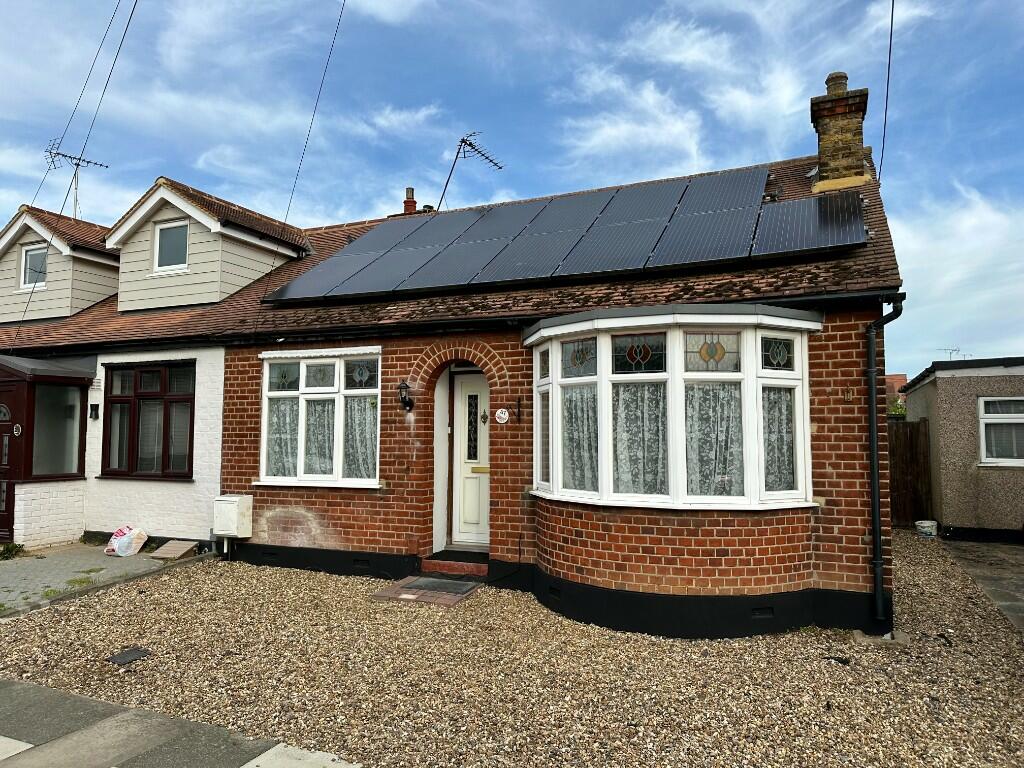 Main image of property: South Crescent, Southend-On-Sea, Essex, SS2