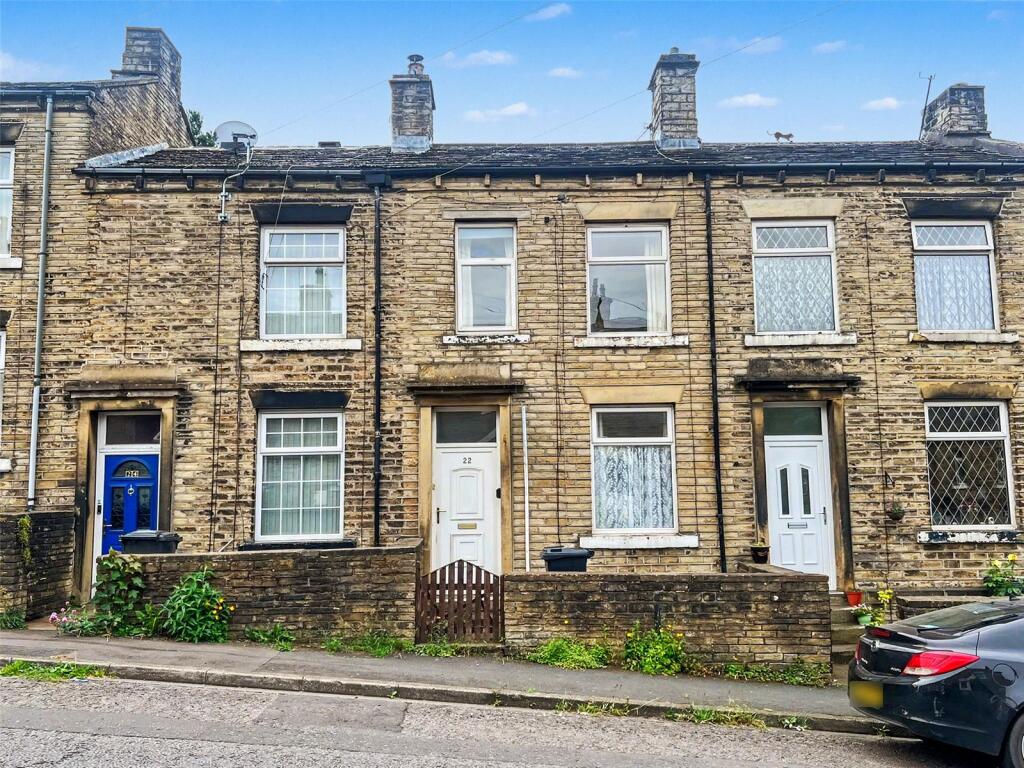 Main image of property: Clifton Common, Brighouse, West Yorkshire, HD6