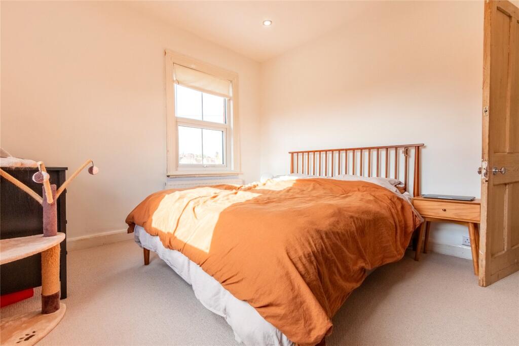 House in Malvern Hills, Link Top, Malvern - View 5