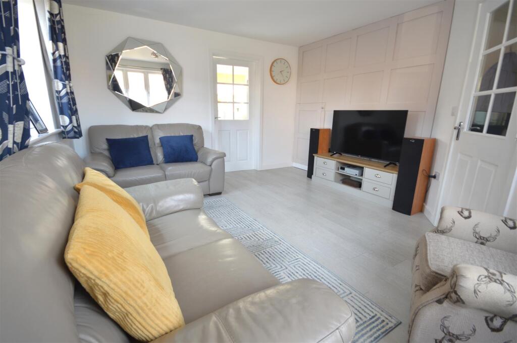 House in Weldon, North Northamptonshire - View 5