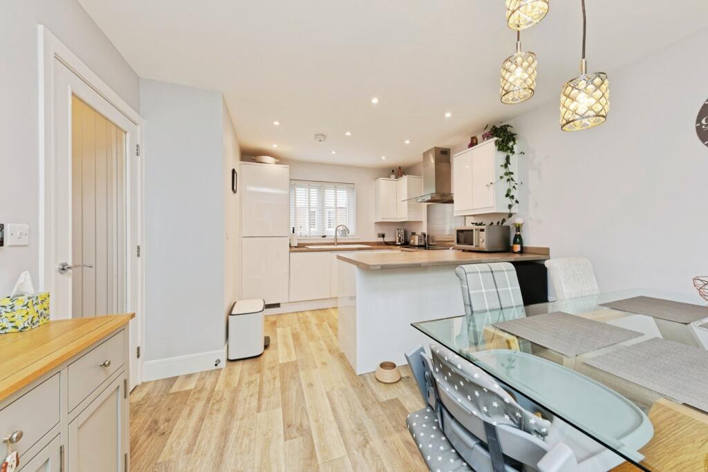 House in Dover, Langdon - View 5