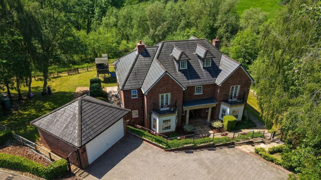 Main image of property: Parklands, Middlewich, CW10