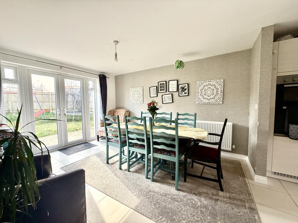House in Exeter - View 4