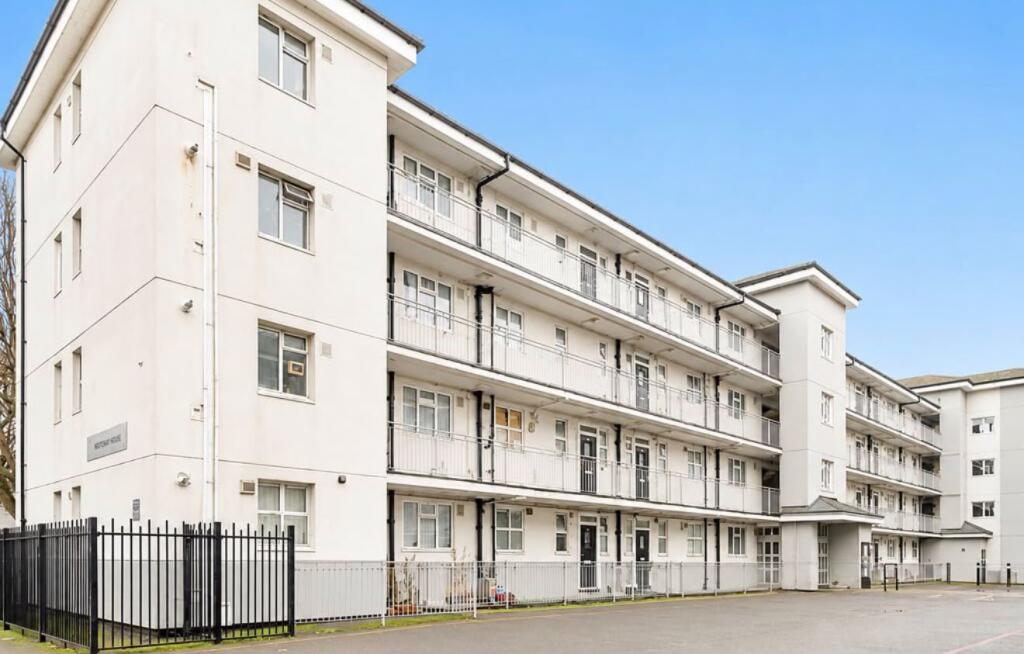 Main image of property: Nestor House, Old Bethnal Green Road, Tower Hamlets, London