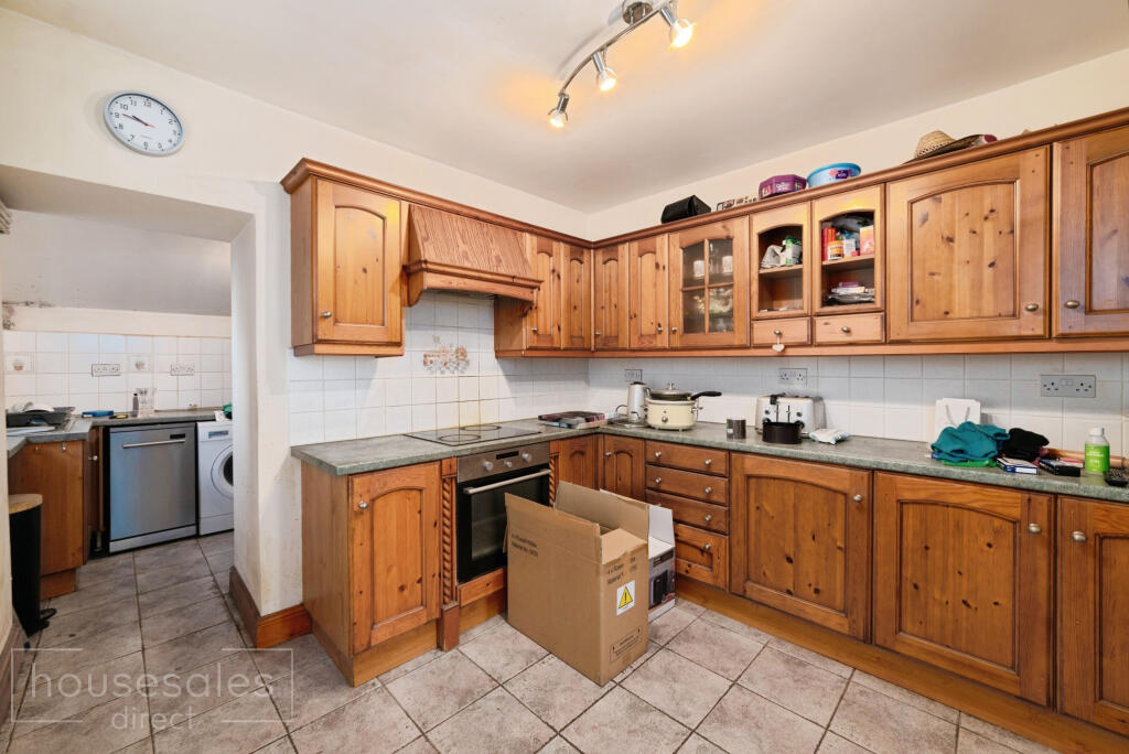 House in Swansea, Llangyndeyrn - View 3