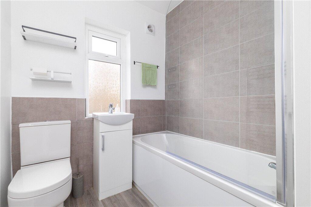 House in Leeds - View 4