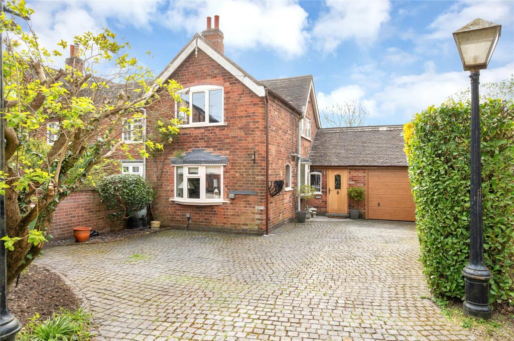 Main image of property: South Lane, Bardon Hill, Coalville