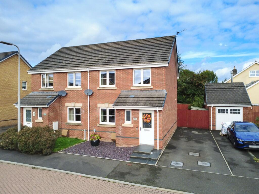Main image of property: Bryn Meurig, Llanharry, Pontyclun, CF72 9FY