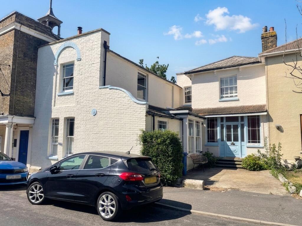 Main image of property: High Street, Queenborough, ME11