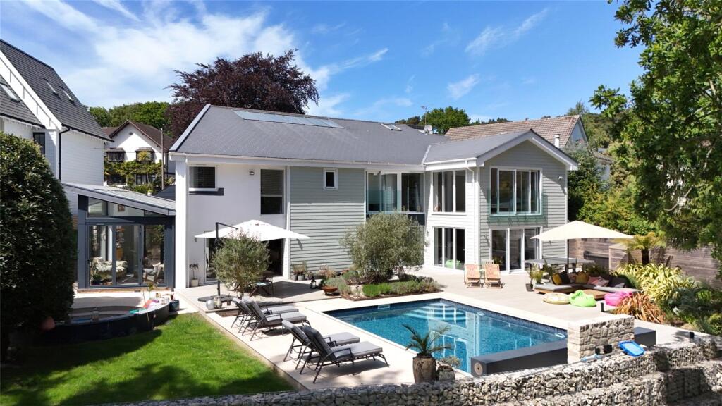 Mount Grace Drive, Poole, Dorset, BH14