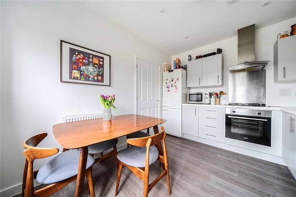 House in Brighton - View 2