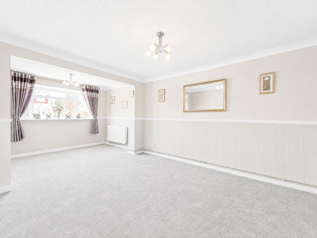 Ross Way, Bletchley, MK3 photo 4