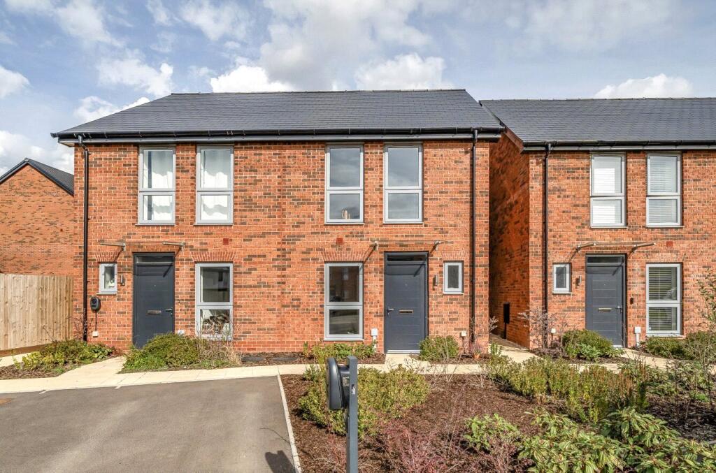 Main image of property: Wynford Close, Bishops Cleeve, Cheltenham