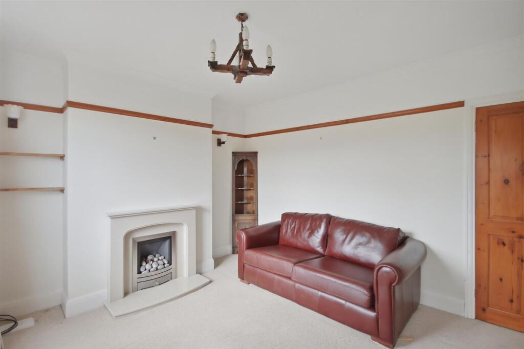 House in Sheffield - View 4