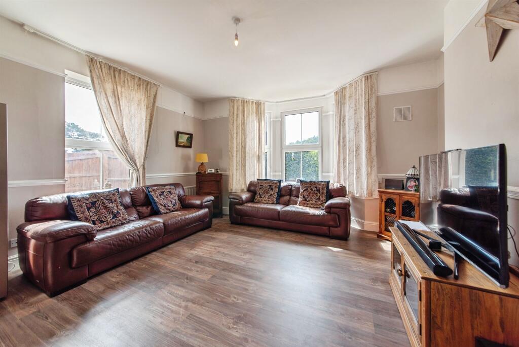 House in North Kesteven, Heckington - View 2