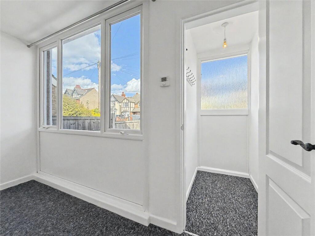 House in Dudley - View 4
