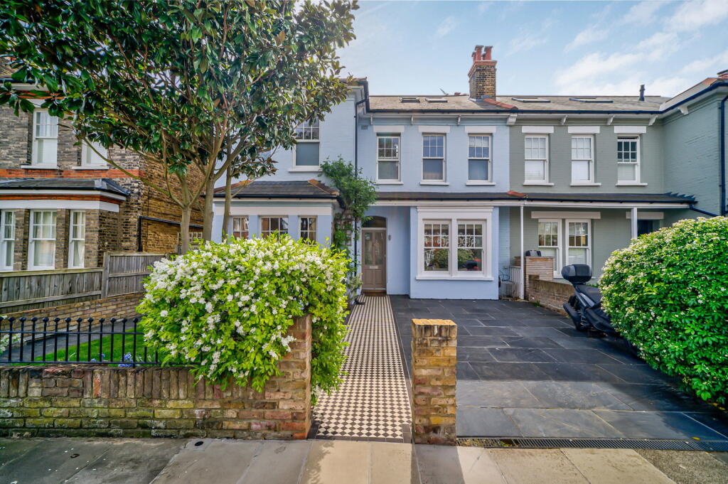 Main image of property: Ormonde Road, London, SW14 7BE
