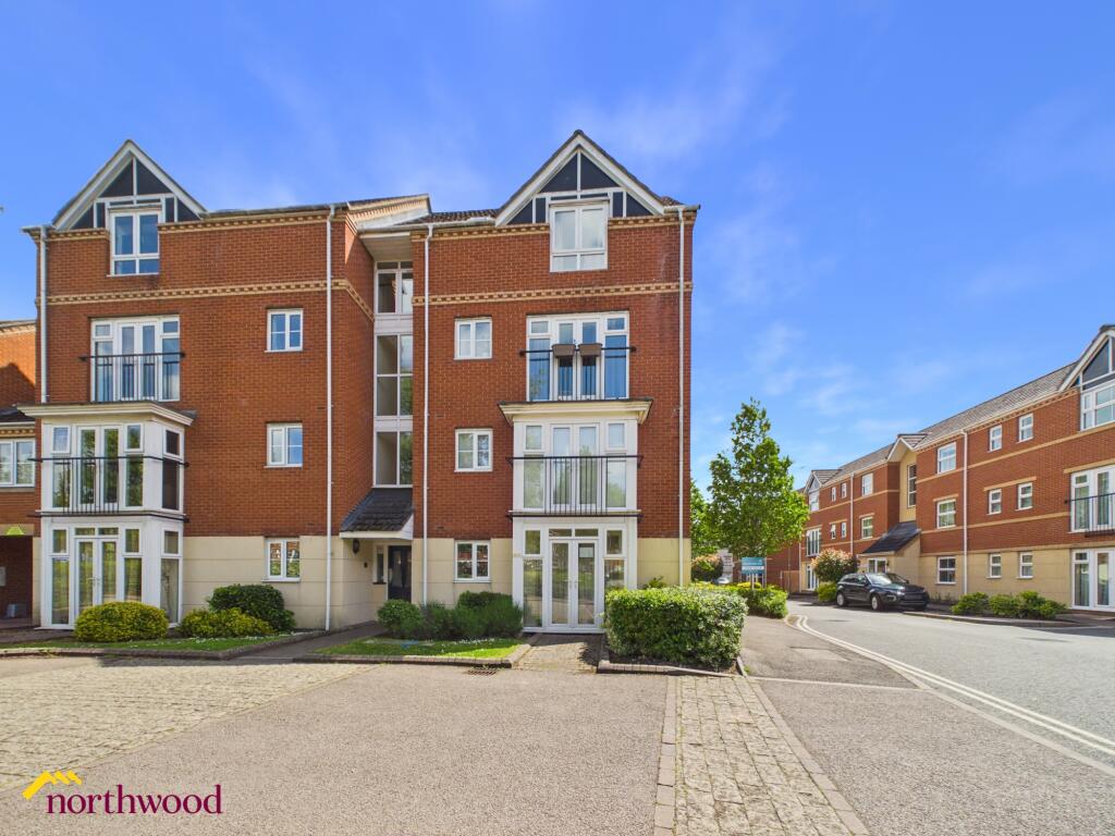 Main image of property: Alma Road, Banbury, OX16