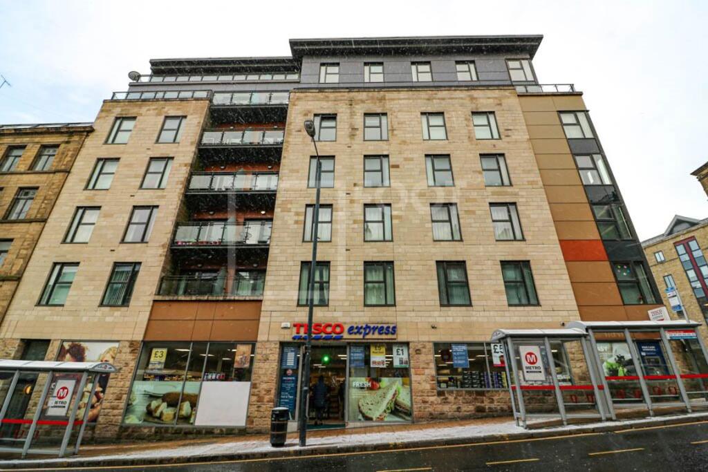 Additional image 36 of The Empress, Bradford, BD1