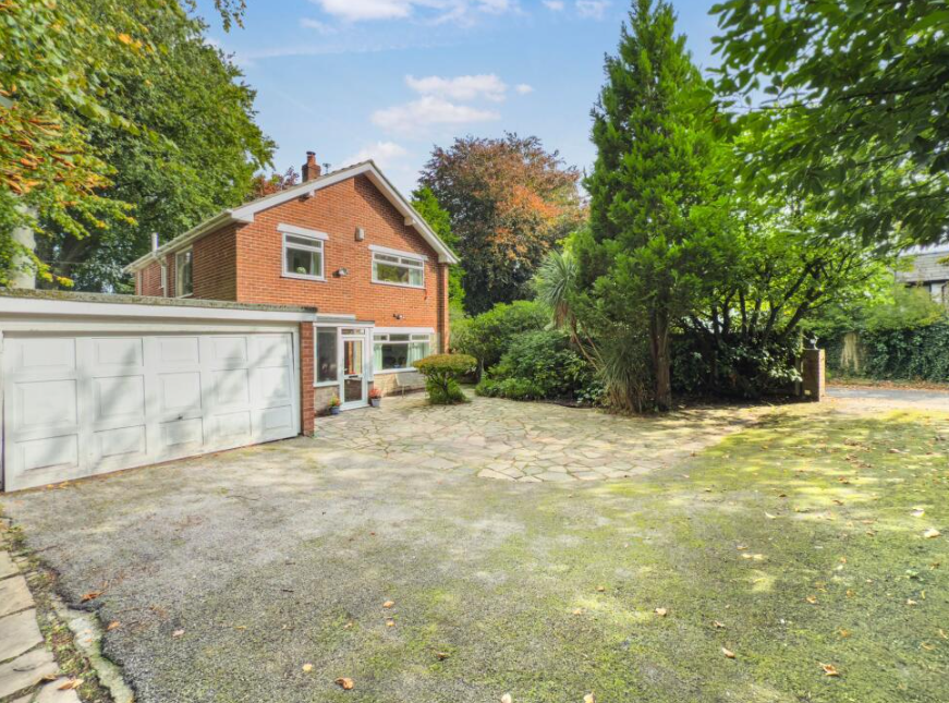 Bewcastle Drive, Ormskirk, Lancashire, L40 photo 3