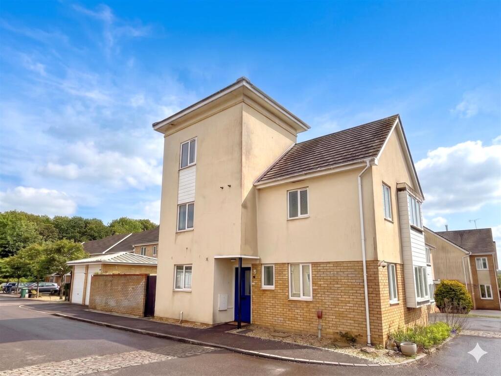 Main image of property: Acanthus Court , Whiteley