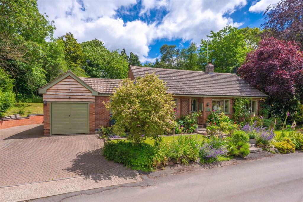 Main image of property: Park Lane, Great Alne, Alcester