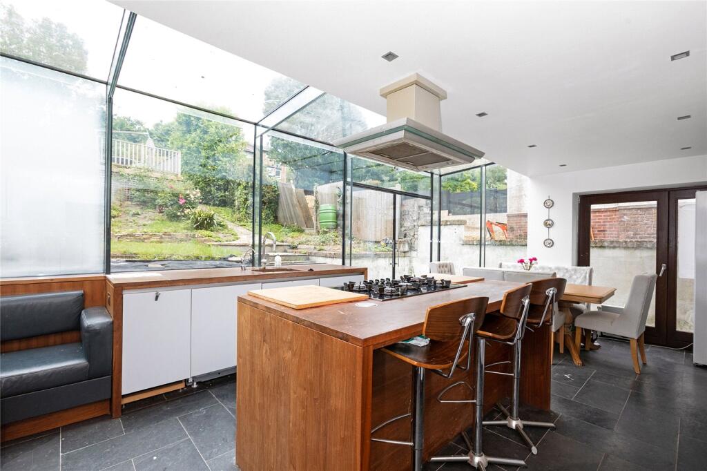 House in London, Addiscombe - View 4