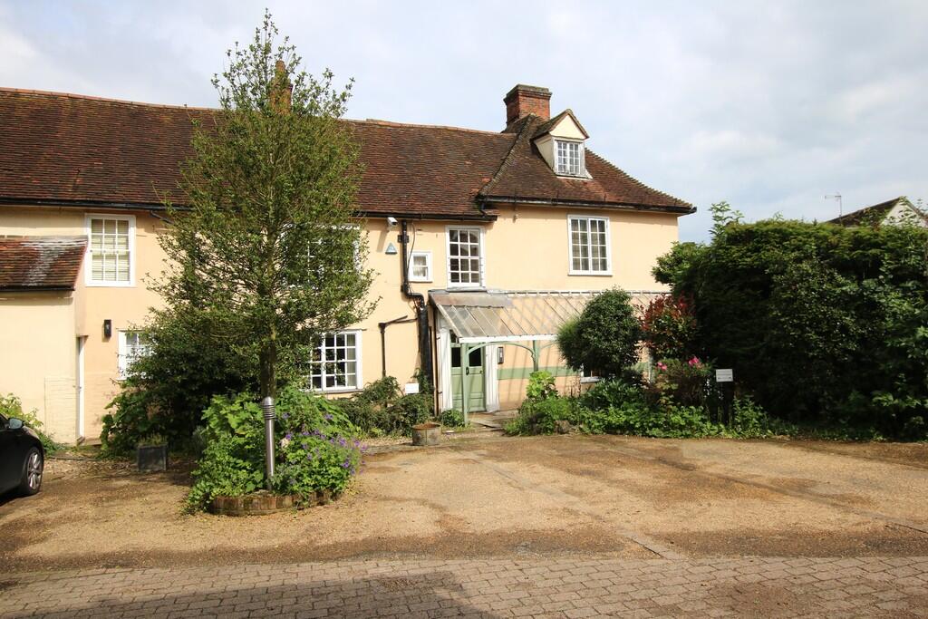 Main image of property: Suite 1 - The Chestnuts 