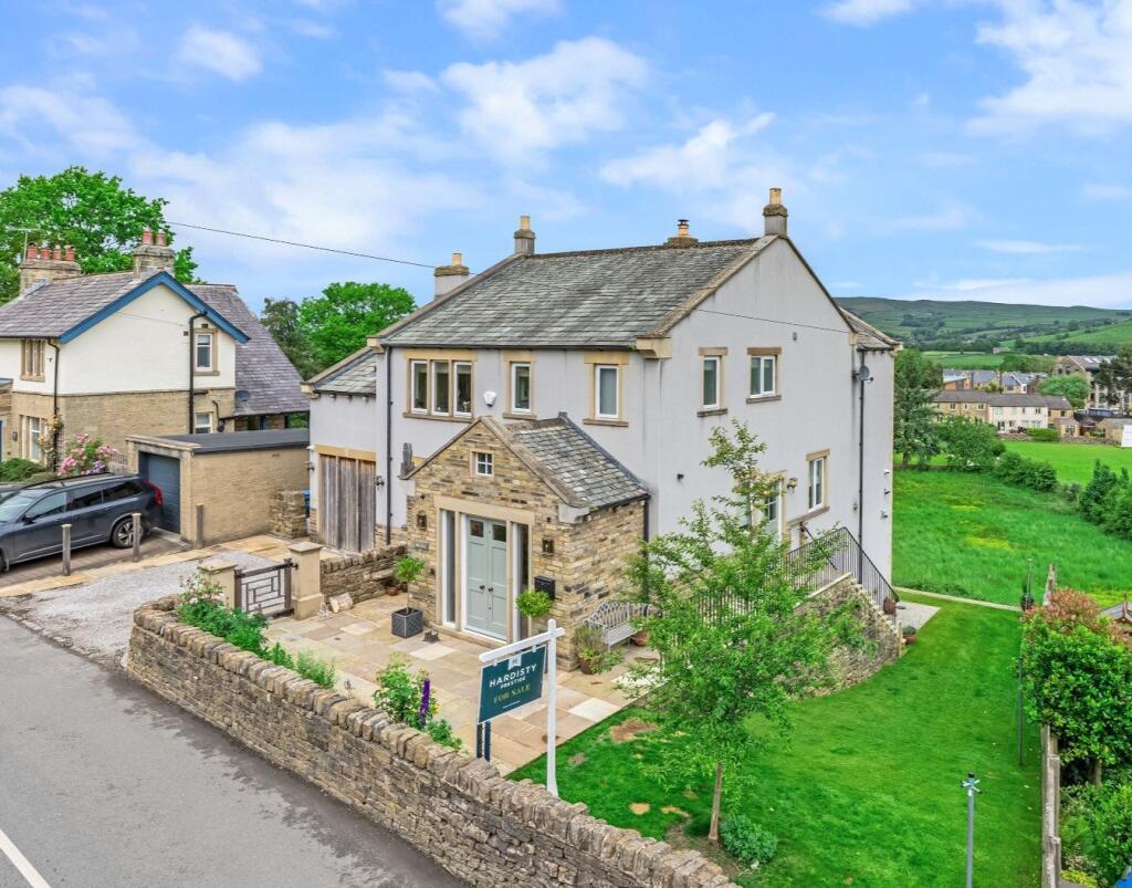 House in Bradford, Cononley