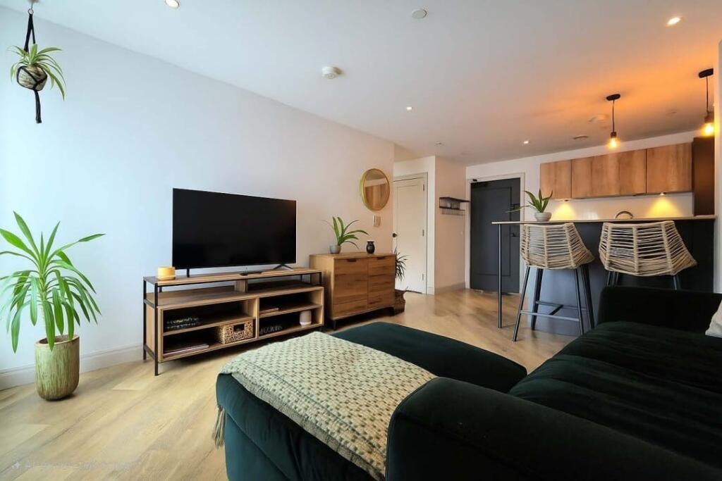 Additional image 5 of The Cosmopolitan  1-3 Commercial Road, Lower Parkstone, BH14