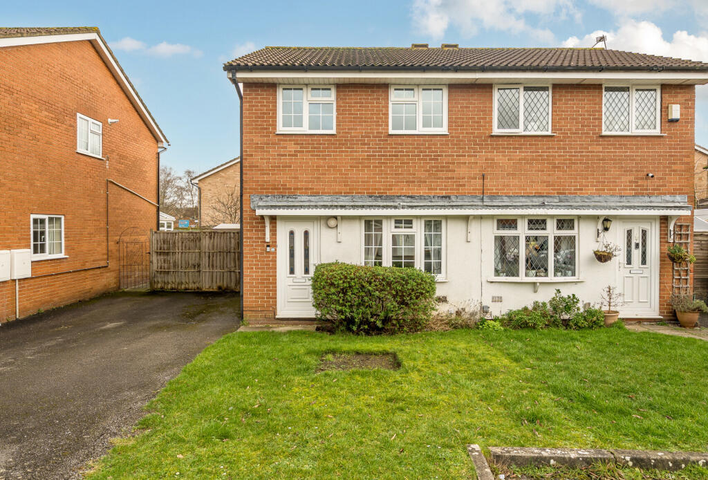 Main image of property: Homeleaze Road, Bristol, Somerset, BS10
