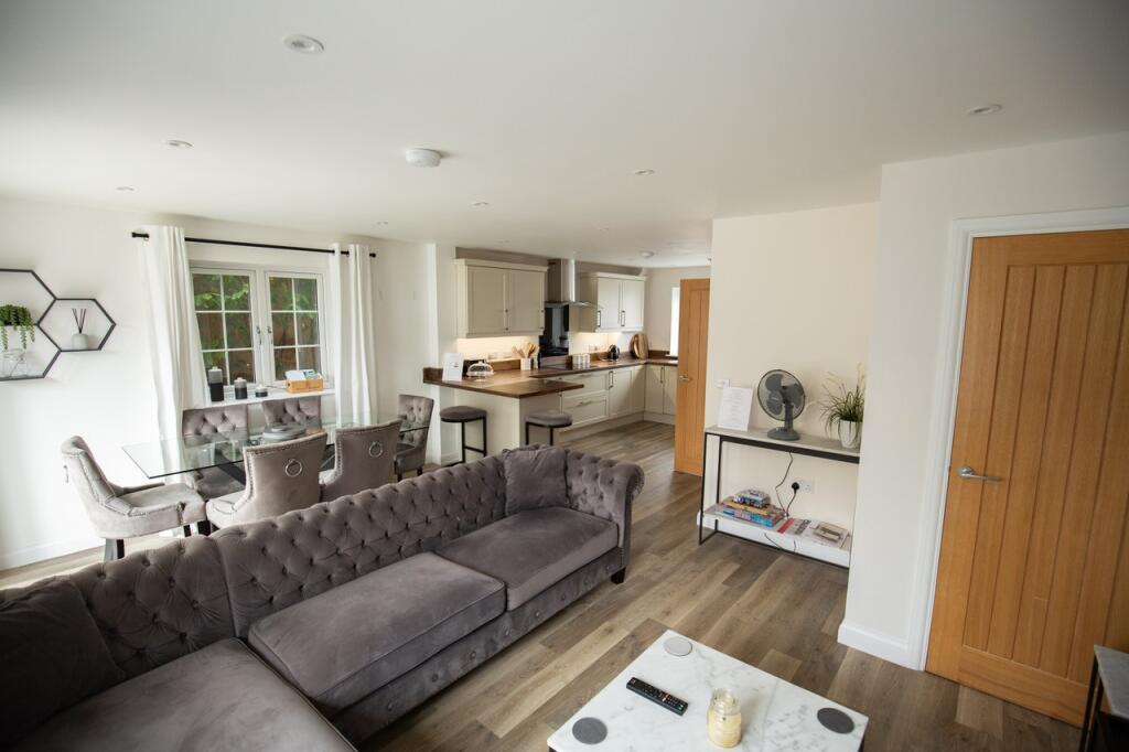House in Dorchester, Broadmayne - View 4