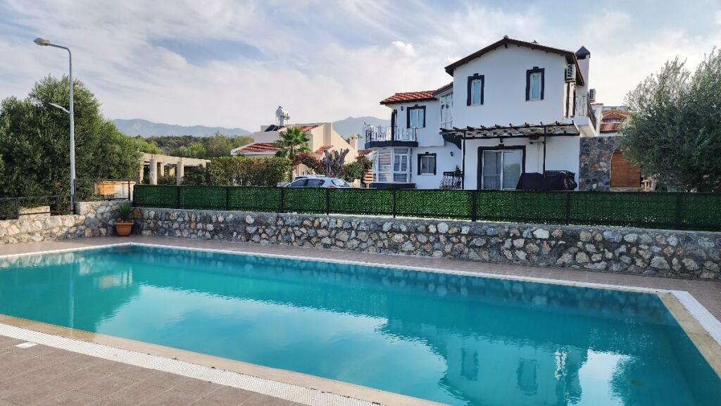 Main image of property: Esentepe