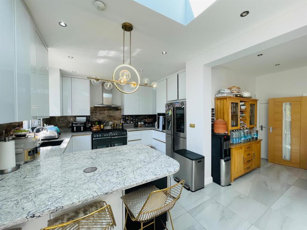 Main image of property: TO LET Vista Drive, Ilford