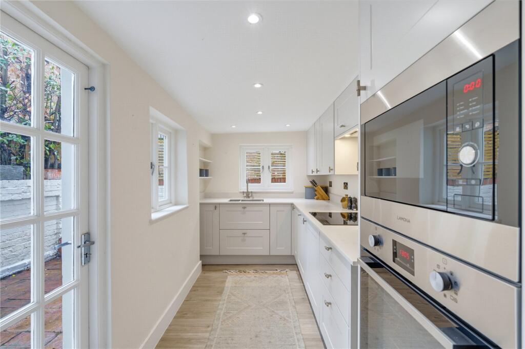 House in London, Hammersmith - View 4
