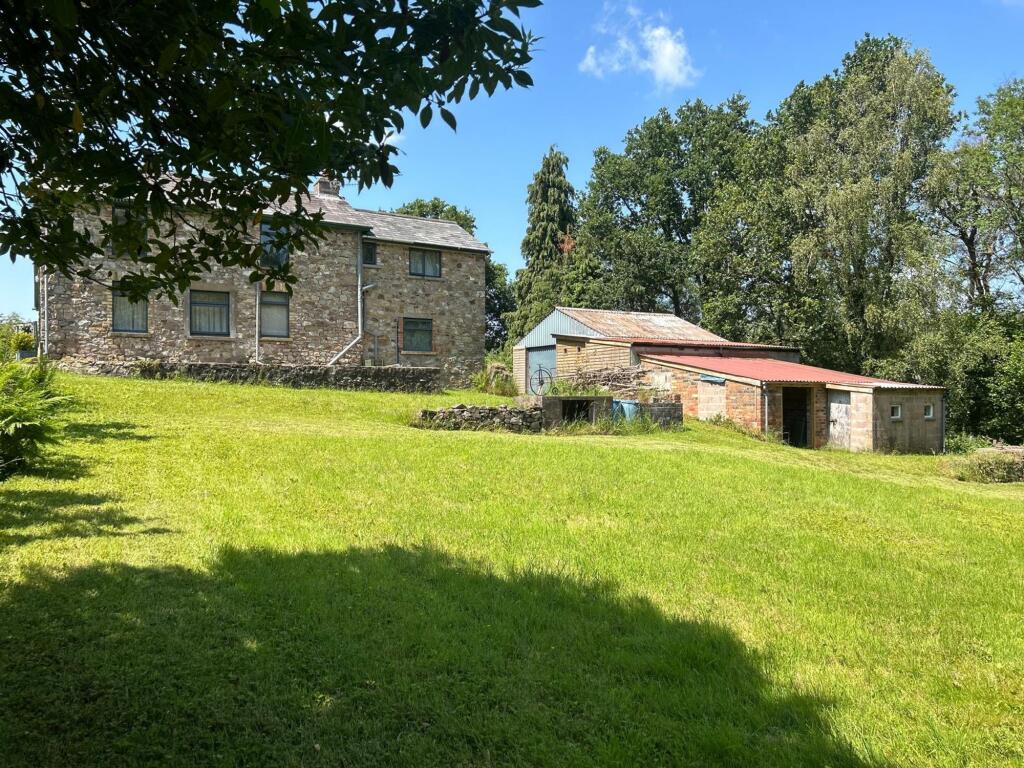 Cwmnofydd Lane, Machen, CF83 photo 3