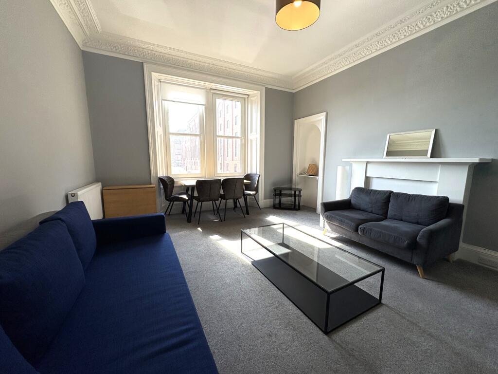 Main image of property: Moat Place, Edinburgh, EH14 1NY