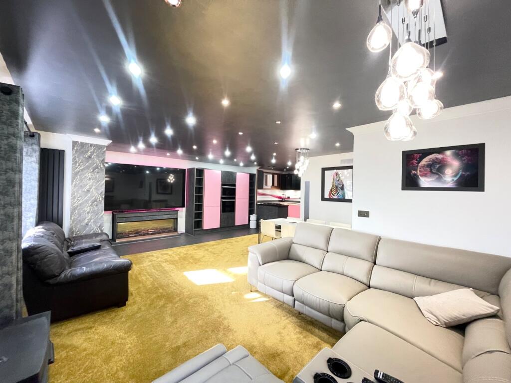 Main image of property: Pavilion Way, Pudsey, West Yorkshire, LS28